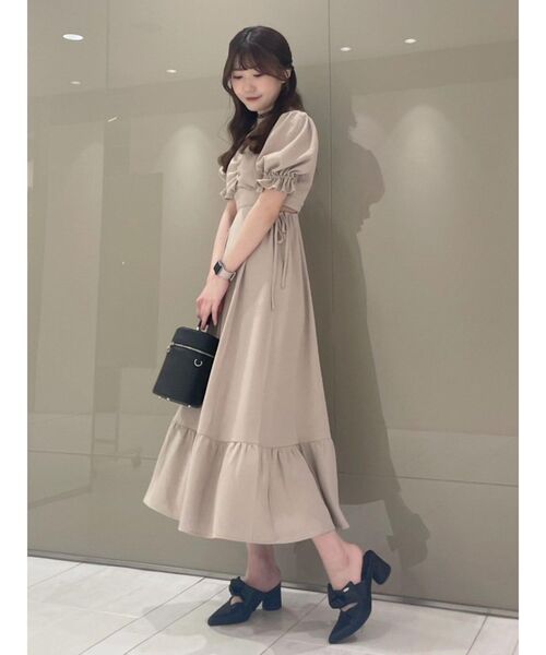 EATME(イートミー)の「Vネックカットアウトロングワンピース(ワンピース・レディース・ブラック/ベージュ/ピンク・SMALL/MEDIUM)」の13枚目の写真