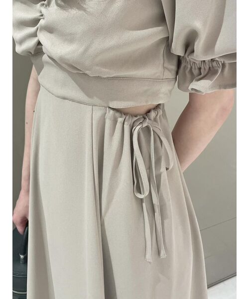 EATME(イートミー)の「Vネックカットアウトロングワンピース(ワンピース・レディース・ブラック/ベージュ/ピンク・SMALL/MEDIUM)」の16枚目の写真
