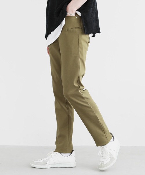 THE CASUAL（カジュアル）の「接触冷感 強ストレッチ　5ポケットスリムテーパードパンツ（その他パンツ・メンズ・ネイビー/ベージュ/カーキ/ブラック/グレー系・L/M/LL）」の17枚目の写真