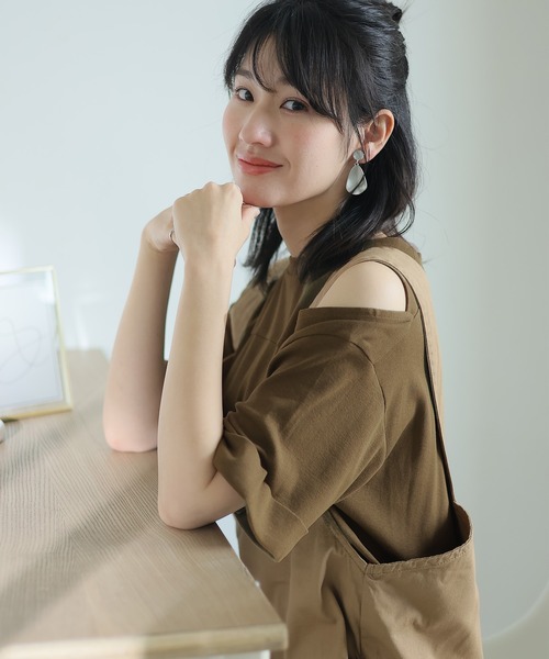 ショルダーオープン半袖Tシャツ（Tシャツ/カットソー）｜ElegChic（エレグシック）