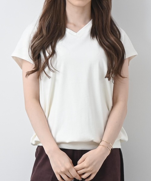 Felt-Maglietta（フェルトマリエッタ）の「コットンフライスVネックフレンチTシャツ（Tシャツ/カットソー・レディース・ピンクベージュ/オフホワイト/ブラック・LL～3L/4L～5L/M-L）」の2枚目の写真