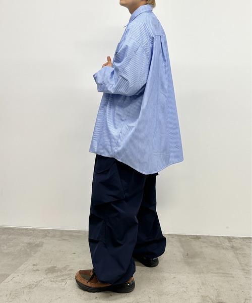 WHO'S WHO gallery（フーズフーギャラリー）の「COOPER FACT スーパービッグストライプシャツ（シャツ/ブラウス・メンズ・ホワイト系その他/ブルー系その他・FREE）」の15枚目の写真