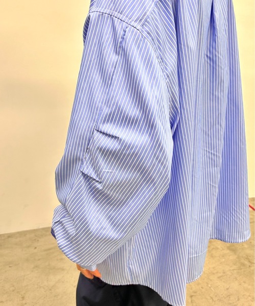 WHO'S WHO gallery（フーズフーギャラリー）の「COOPER FACT スーパービッグストライプシャツ（シャツ/ブラウス・メンズ・ホワイト系その他/ブルー系その他・FREE）」の5枚目の写真