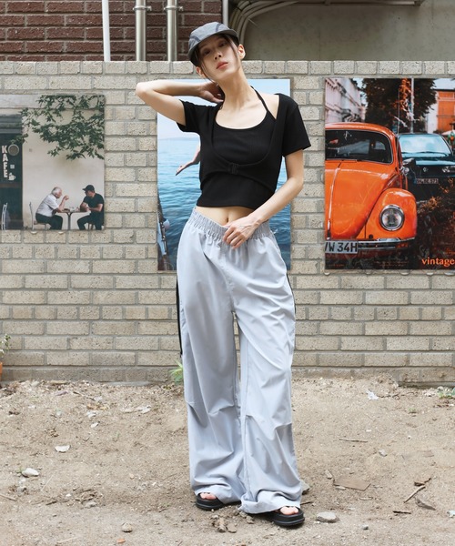 FOLLOWIN（フォロウィン）の「[UNISEX]ストリートサイドバイカラーウエストゴムワイドパンツ（その他パンツ・レディース・グレー/ブラック・FREE）」の17枚目の写真