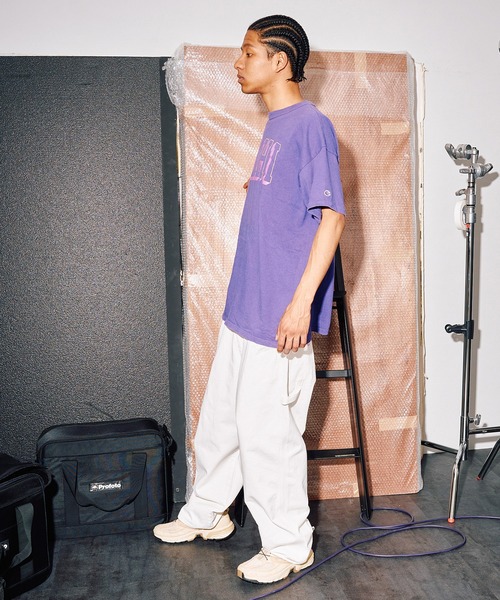 Lee（リー）の「Lee/リー【ルーズペインターパンツ】【X-LINE】デニム/カラー ワイドペインターパンツ（デニムパンツ・メンズ・コーラル/ライトグリーン/ブラウン/グリーン/ホワイト/ブラック/ダークグリーン/パープル/オレンジ/ダークインディゴブルー・SMALL/MEDIUM/LARGE/X-LARGE/X-SMALL）」の15枚目の写真