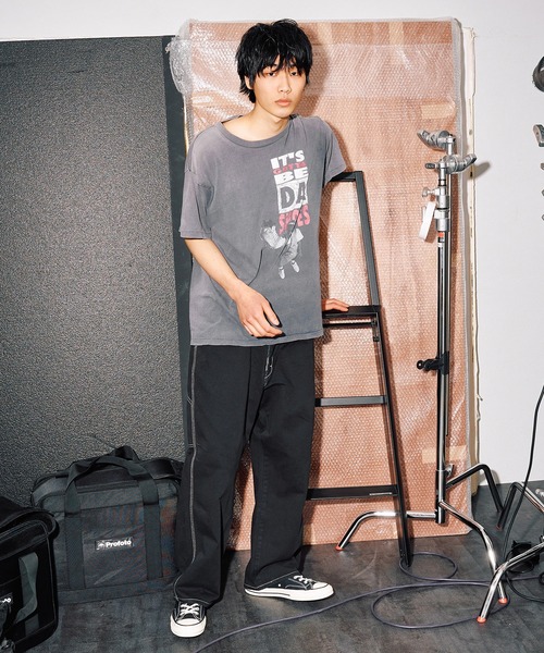 Lee（リー）の「Lee/リー【ルーズペインターパンツ】【X-LINE】デニム/カラー ワイドペインターパンツ（デニムパンツ・メンズ・コーラル/ライトグリーン/ブラウン/グリーン/ホワイト/ブラック/ダークグリーン/パープル/オレンジ/ダークインディゴブルー・SMALL/MEDIUM/LARGE/X-LARGE/X-SMALL）」の21枚目の写真