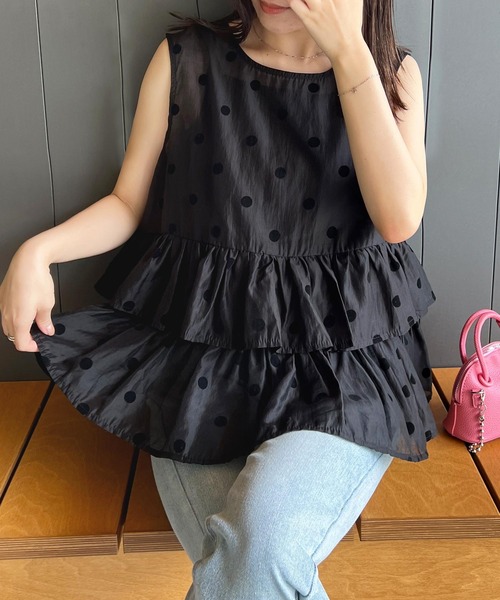 Petitle（プチレ）の「[ 低身長向けサイズ ] インナーキャミ付きシアードットティアードブラウス（シャツ/ブラウス・レディース・パープル/ブラック/オフホワイト・PM）」の9枚目の写真
