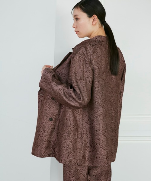 未使用90%オフ！イネドフラワージャガードジャケット＆パンツ INED（イネド）の「フラワージャガードジャケット《la veille by