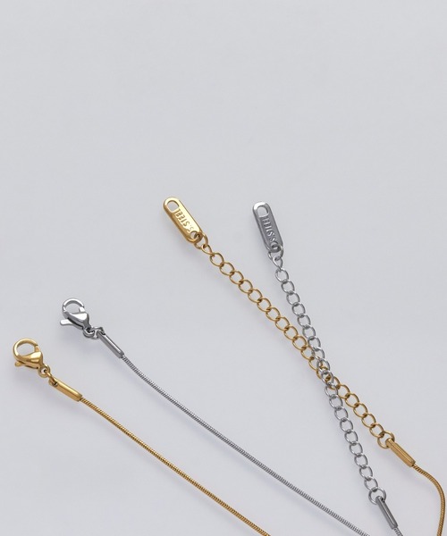 Phoebe(フィービィー)の「≪雑誌掲載≫【金属アレルギー対応】エレチェーンネックレス/全長:41cm+5cm/サージカルステンレス(ネックレス・レディース・シルバー/イエローゴールド・FREE)」の5枚目の写真