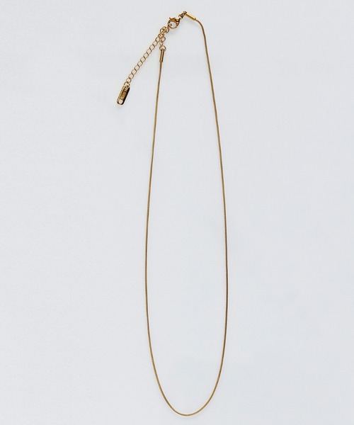 Phoebe(フィービィー)の「≪雑誌掲載≫【金属アレルギー対応】エレチェーンネックレス/全長:41cm+5cm/サージカルステンレス(ネックレス・レディース・シルバー/イエローゴールド・FREE)」の7枚目の写真