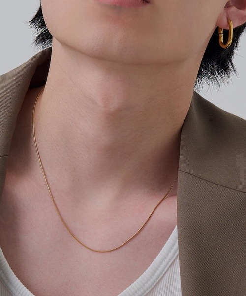 Phoebe(フィービィー)の「≪雑誌掲載≫【金属アレルギー対応】エレチェーンネックレス/全長:41cm+5cm/サージカルステンレス(ネックレス・レディース・シルバー/イエローゴールド・FREE)」の11枚目の写真