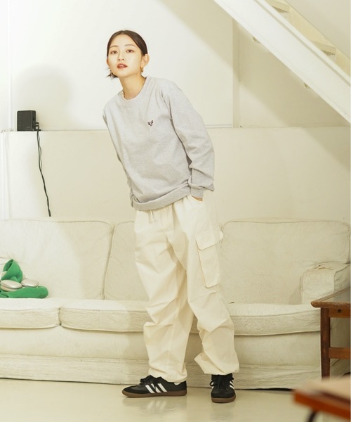 HANES(ヘインズ)の「【HANES/ヘインズ】BEEFY ワンポイント ロングTシャツ H8-X40 ビーフィー ロンT ヘビーウェイト ユニセックス コットン100%(Tシャツ/カットソー・メンズ・ホワイト/ブラック/グレー/ネイビー・MEDIUM/LARGE/X-LARGE/SMALL)」の13枚目の写真