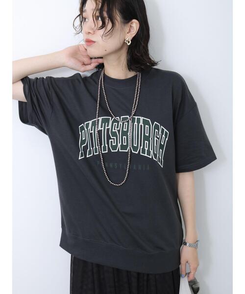 Samansa Mos2 blue（サマンサモスモスブルー）の「ミニ裏毛ロゴプルオーバー（Tシャツ/カットソー・レディース・チャコールグレー/オフホワイト/トップグレー・F）」の2枚目の写真