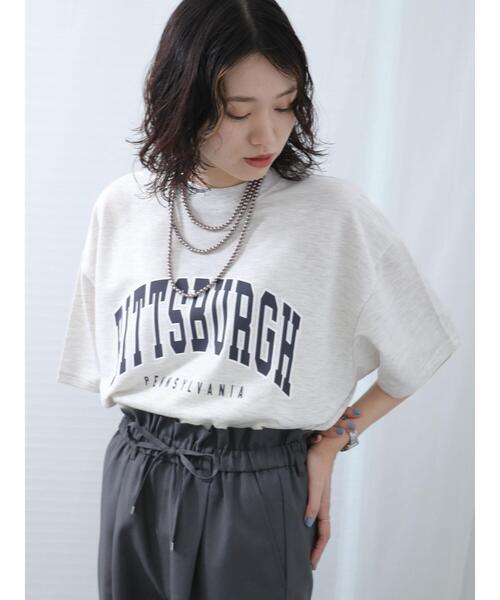 Samansa Mos2 blue（サマンサモスモスブルー）の「ミニ裏毛ロゴプルオーバー（Tシャツ/カットソー・レディース・チャコールグレー/オフホワイト/トップグレー・F）」の8枚目の写真