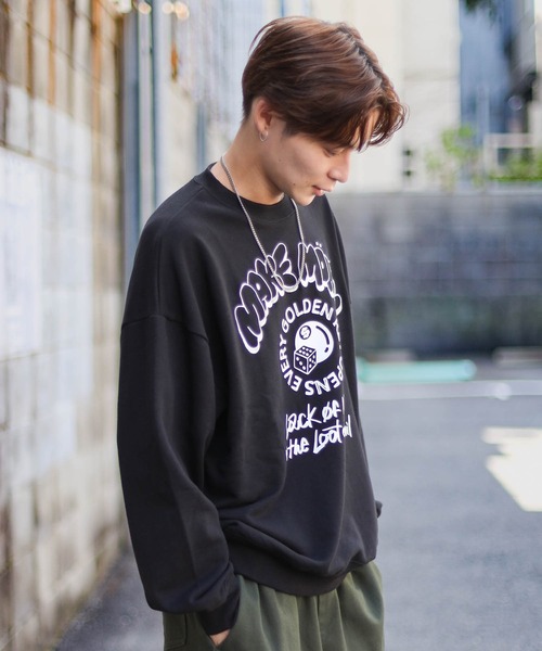 SPINNS（スピンズ）の「【ユニセックスで着用可能】裏毛スウェット 8ボール（スウェット・メンズ・アッシュグレー/ブラック/オレンジ/スミクロ・ONESIZE）」の6枚目の写真