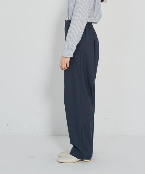 conges payes ADIEU TRISTESSE（コンジェ ペイエ アデュートリステス）の「ノータックパンツ（その他パンツ・レディース・ネイビー/カーキ/チャコールグレー・38）」の10枚目の写真