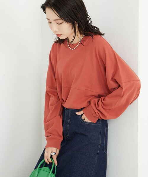 FREAK'S STORE(フリークスストア)の「限定展開 フットボール ロングスリーブ Tシャツ(ビッグシルエット/ロンT)(Tシャツ/カットソー・レディース・オフホワイト/ブルー/グレー/オレンジ/パープル/ベージュ/オリーブ/ブラック/その他/その他1・フリ-)」の19枚目の写真
