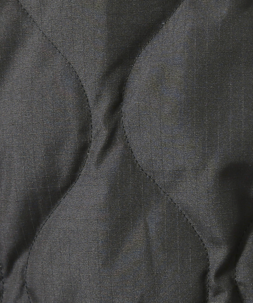 TAION(タイオン)の「TAIONミリタリーリバーシブルバルカラーダウンジャケット(ダウンジャケット/コート・レディース・ブラック/ベージュ・フリー)」の12枚目の写真