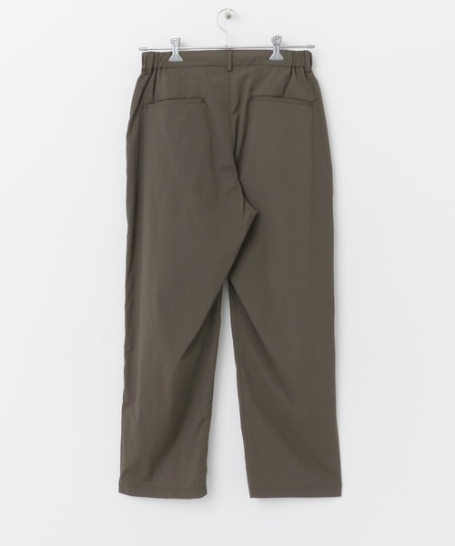 URBAN RESEARCH DOORS（アーバンリサーチドアーズ）の「『安井達郎×DOORS』ナイロンストレッチイージートラウザー（その他パンツ・メンズ・チャコールグレー/ブラウン・MEDIUM/LARGE）」の21枚目の写真