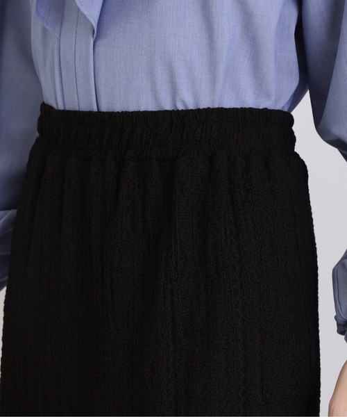 N.(N. Natural Beauty Basic)(エヌエヌナチュラルビューティーベーシック)の「◆シャーリングナローカットソースカート(スカート・レディース・オフホワイト/ブラック・MEDIUM)」の10枚目の写真