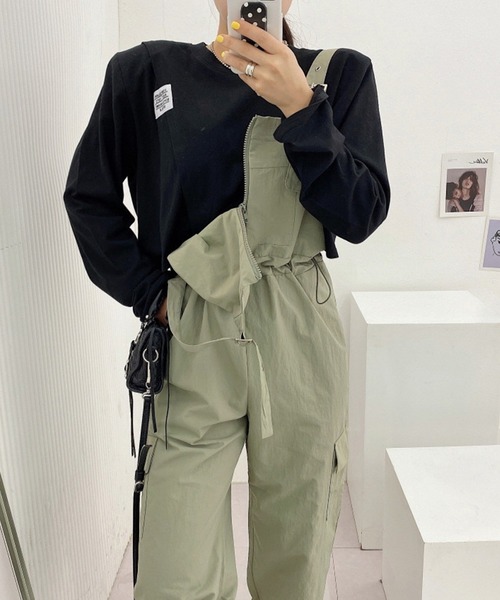 aimoha（アイモハ）の「ジッパーカジュアルサロペット（サロペット/オーバーオール・レディース・グリーン/ブラック・FREE）」の7枚目の写真