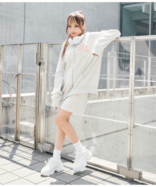 ANAP（アナップ）の「anap×AISAコラボスウェットハーフパンツ（スウェットパンツ・キッズ・グレー/ブラウン・FREE）」の2枚目の写真