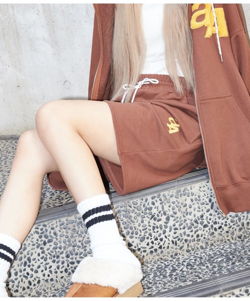 ANAP（アナップ）の「anap×AISAコラボスウェットハーフパンツ（スウェットパンツ・キッズ・グレー/ブラウン・FREE）」の13枚目の写真