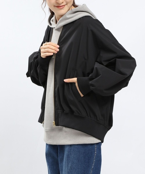 GLOBAL WORK Smile Seed Store（グローバルワーク スマイルシードストア）の「撥水MA-1（MA-1・レディース・ライトブラウン/ブラック/ベージュ/ライトカーキ・MEDIUM/SMALL/LARGE/X-LARGE）」の8枚目の写真