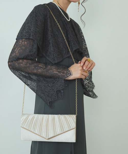 Kana（カナ）の「メタル プリーツ 2WAY クラッチ バック パーティー 結婚式 お呼ばれ オケージョン（クラッチバッグ・レディース・ベージュ/シルバー/ブラック・フリー）」の17枚目の写真