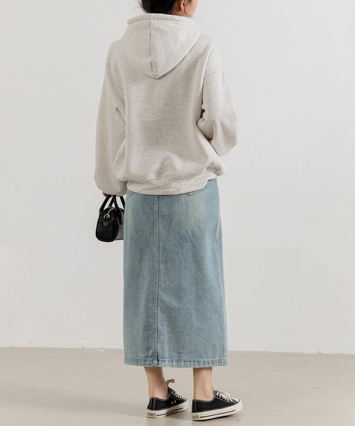 DAY CLOSET（デイ クローゼット）の「レディース フロントスリットデニムナロースカート ロング（デニムスカート・レディース・ライトブルー・2XL/M/L/S/XL）」の10枚目の写真