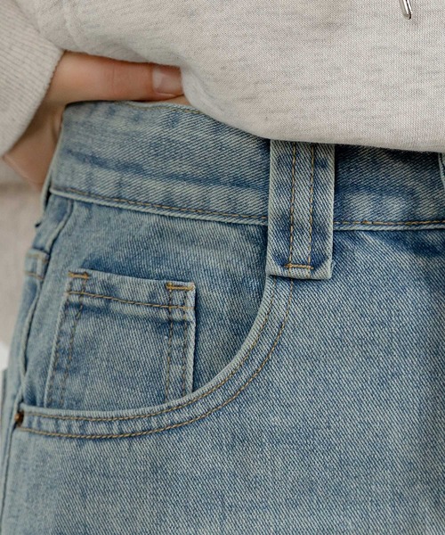 DAY CLOSET（デイ クローゼット）の「レディース フロントスリットデニムナロースカート ロング（デニムスカート・レディース・ライトブルー・2XL/M/L/S/XL）」の12枚目の写真