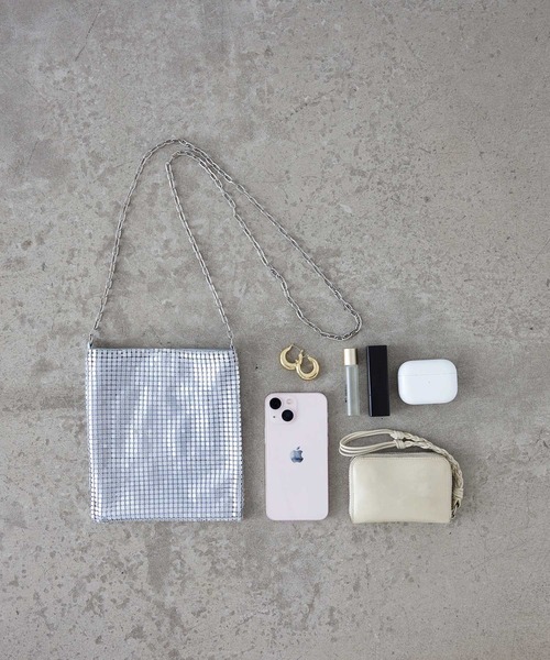 EFOLE（エフォル）の「Metal mesh shoulder bag / メタルメッシュ ショルダー バッグ（ショルダーバッグ・レディース・ブラック/シルバー・FREE）」の6枚目の写真