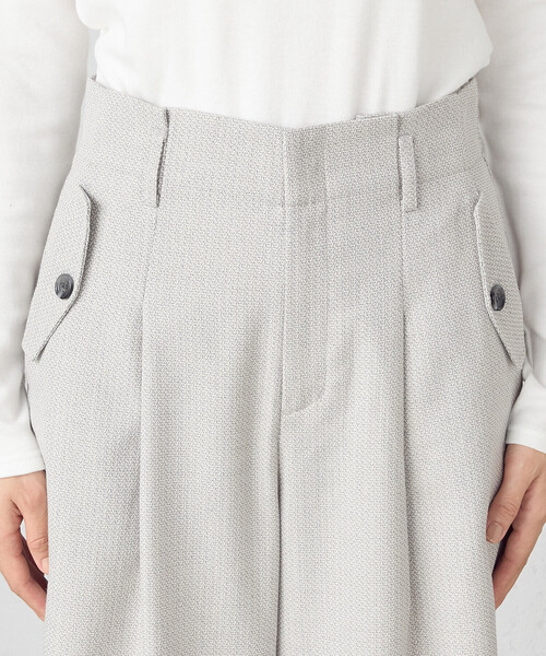 COMME CA ISM(コムサイズム)の「ヘリンボーン ワイドパンツ(その他パンツ・レディース・ブラック/グレイッシュベージュ・SMALL/MEDIUM/LARGE)」の12枚目の写真