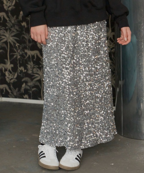 Birthday room（バースデイルーム）の「スパンコールラメスカート（スカート・レディース・ブラック/シルバー・FREE）」の3枚目の写真
