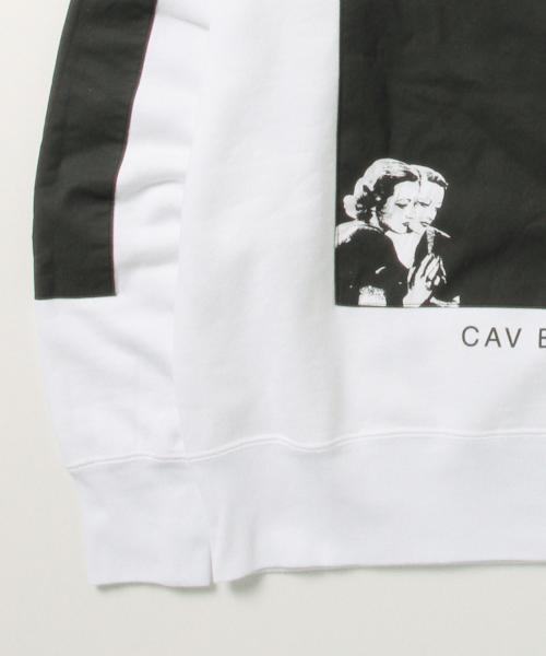 C.E（シーイー）の「C.E / BLACK/R クルースウェット（スウェット・メンズ・ホワイト・X-LARGE/MEDIUM/LARGE/SMALL）」の11枚目の写真