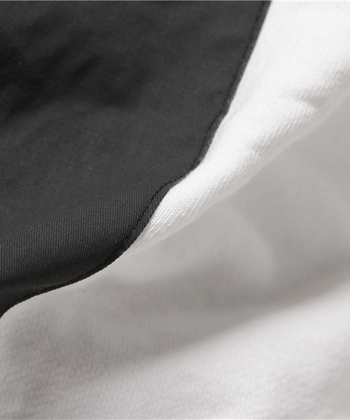 C.E（シーイー）の「C.E / BLACK/R クルースウェット（スウェット・メンズ・ホワイト・X-LARGE/MEDIUM/LARGE/SMALL）」の2枚目の写真