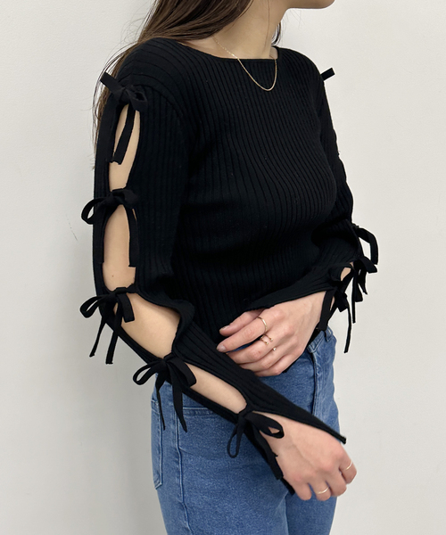 U by SPICK&SPAN(ユーバイスピックアンドスパン)の「リボンディテールニットトップス(ニット/セーター・レディース・ブラック/ホワイト系その他/ピンク・FREE)」の3枚目の写真
