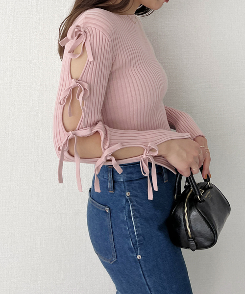 U by SPICK&SPAN(ユーバイスピックアンドスパン)の「リボンディテールニットトップス(ニット/セーター・レディース・ブラック/ホワイト系その他/ピンク・FREE)」の8枚目の写真