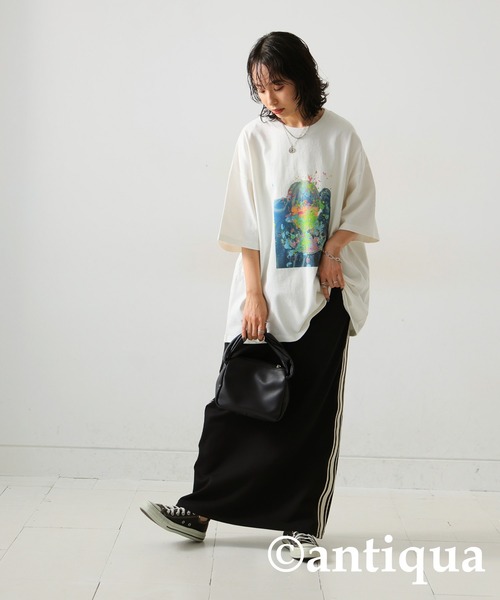 antiqua(アンティカ)の「アートデザインバスクTシャツ(Tシャツ/カットソー・レディース・オフホワイト・ML/LXL)」の3枚目の写真