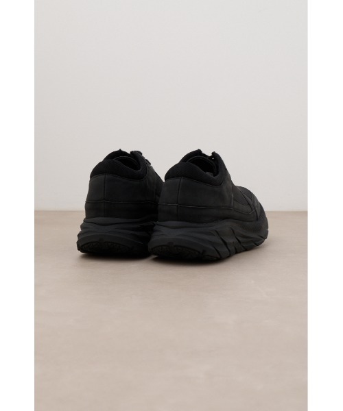 AZUL by moussy（アズールバイマウジー）の「ロゴプレートスニーカー（スニーカー・メンズ・ブラック/グレー・MEDIUM/LARGE）」の7枚目の写真