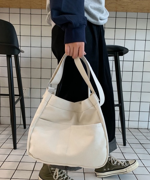 TONE SELECT GOODS（トーンセレクトグッズ）の「urbanfemine./キャンバスショルダーバッグ U7228（ショルダーバッグ・レディース・ホワイト/ブラック/イエロー・FREE）」の8枚目の写真