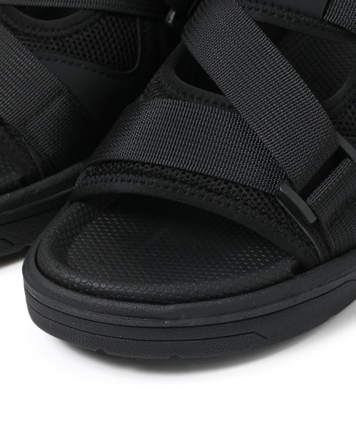 GLOBAL WORK（グローバルワーク）の「エアかるベルトスニーカーサンダル/103875（サンダル・レディース・ブラック/アイボリー/ホワイト/ベージュ・MEDIUM/SMALL/LARGE）」の15枚目の写真