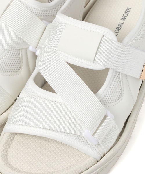 GLOBAL WORK（グローバルワーク）の「エアかるベルトスニーカーサンダル/103875（サンダル・レディース・ブラック/アイボリー/ホワイト/ベージュ・MEDIUM/SMALL/LARGE）」の20枚目の写真