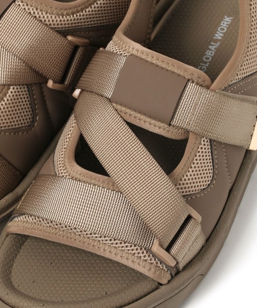 GLOBAL WORK（グローバルワーク）の「エアかるベルトスニーカーサンダル/103875（サンダル・レディース・ブラック/アイボリー/ホワイト/ベージュ・MEDIUM/SMALL/LARGE）」の6枚目の写真