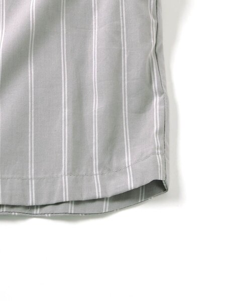 apres les cours(アプレレクール)の「ワッペン付きベースボールシャツ(シャツ/ブラウス・キッズ・ストライプ/オフホワイト・100/110/120/80/130/90)」の12枚目の写真