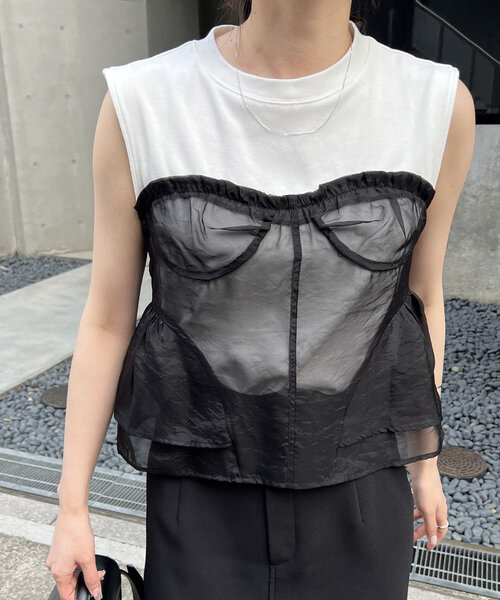 CAPRICIEUX LE'MAGE(カプリシューレマージュ)の「オーガンジービスチェTシャツ(Tシャツ/カットソー・レディース・ベージュ/ブラック・FREE)」の9枚目の写真