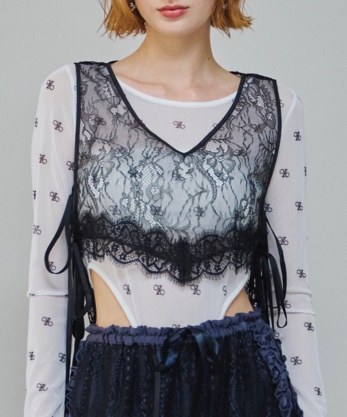 VIOLETTA（ヴィオレッタ）の「サイドリボンレースベスト（ベスト・レディース・ブラック/ホワイト・FREE）」の18枚目の写真
