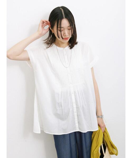 Samansa Mos2 blue（サマンサモスモスブルー）の「【Made in India】ピンタックブラウス（シャツ/ブラウス・レディース・ブラック/オフホワイト/イエロー・F）」の2枚目の写真