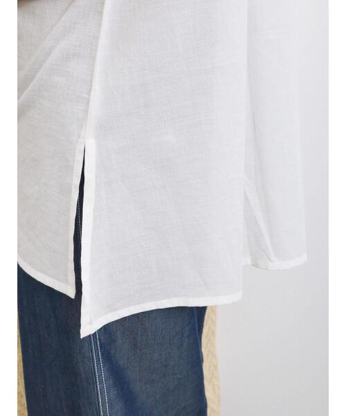 Samansa Mos2 blue（サマンサモスモスブルー）の「【Made in India】ピンタックブラウス（シャツ/ブラウス・レディース・ブラック/オフホワイト/イエロー・F）」の21枚目の写真