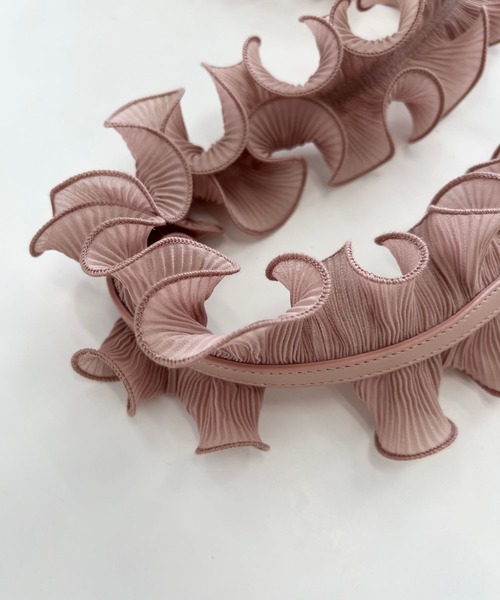 mysty woman（ミスティウーマン）の「【MiO企画】フリルホイップスマホショルダー 131433（スマホグッズ・レディース・ブラック/ブラウン/グレー/ピンク/アイボリー・FREE）」の19枚目の写真